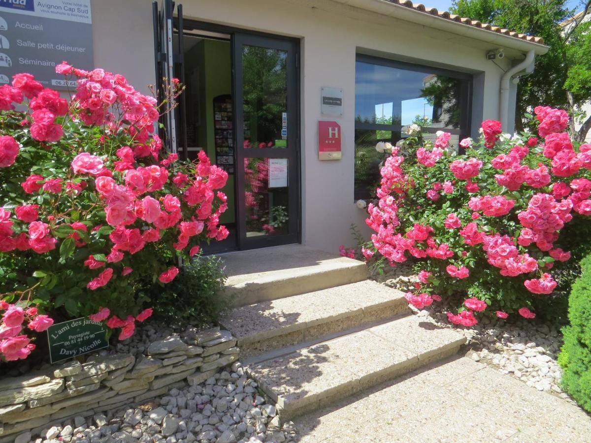 Hotel Kyriad Cap Sud Avignon Exterior foto